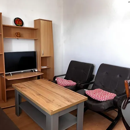 Leila Apartment *