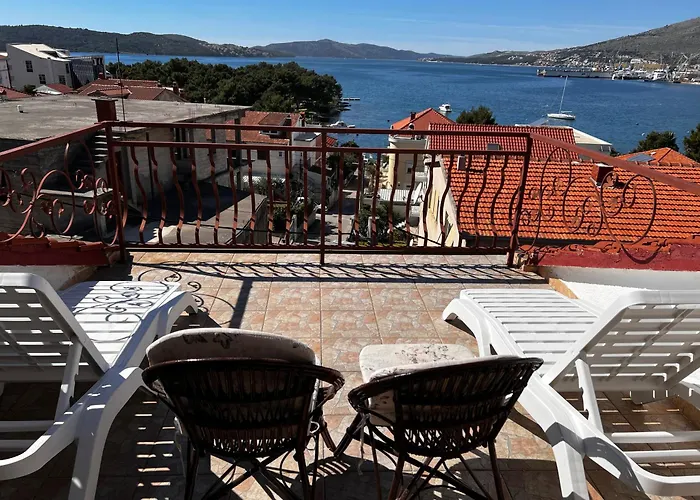 Leila * Trogir