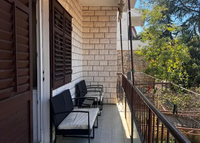 Leila Apartmán