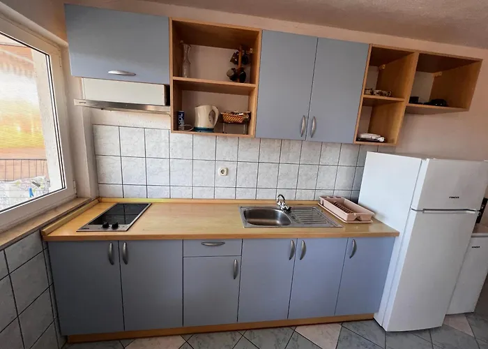 Leila Apartmán *
